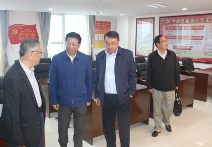 青海省副省長、省國資委黨委書記、主任王黎明，蒞臨省物產(chǎn)集團調(diào)研指導工作